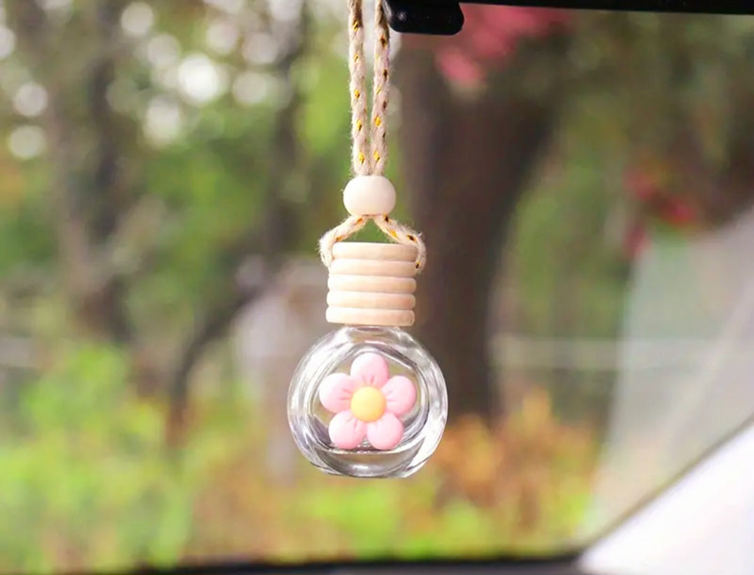 Flower Hanging Diffuser (white or pink)